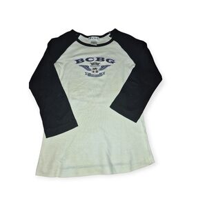 BCBG VINTAGE RARE Raglan Style Logo Tee. Size Sm